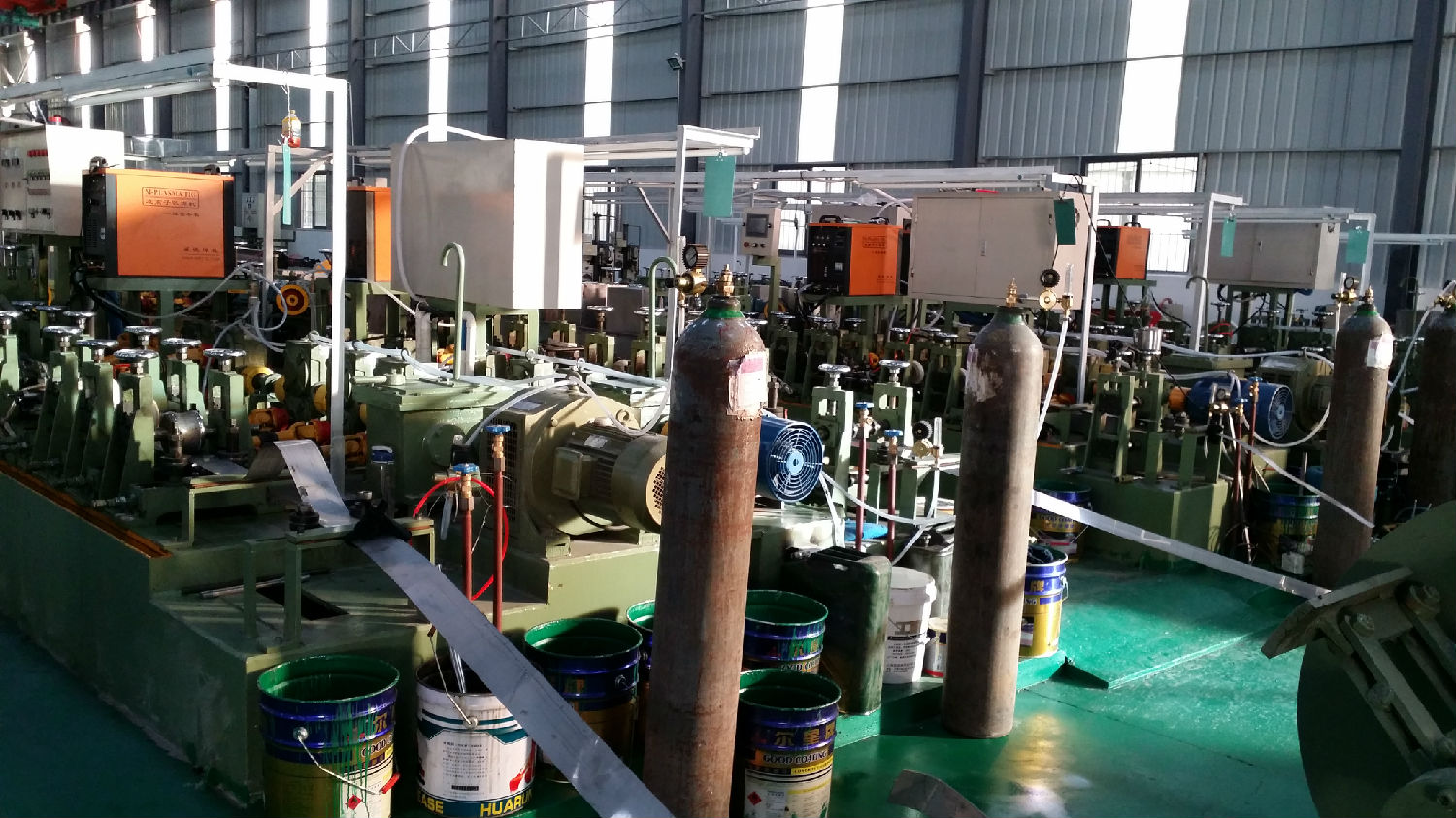 广东香蕉视频久久管业品牌91香蕉网站下载管生产工厂车间实拍图2